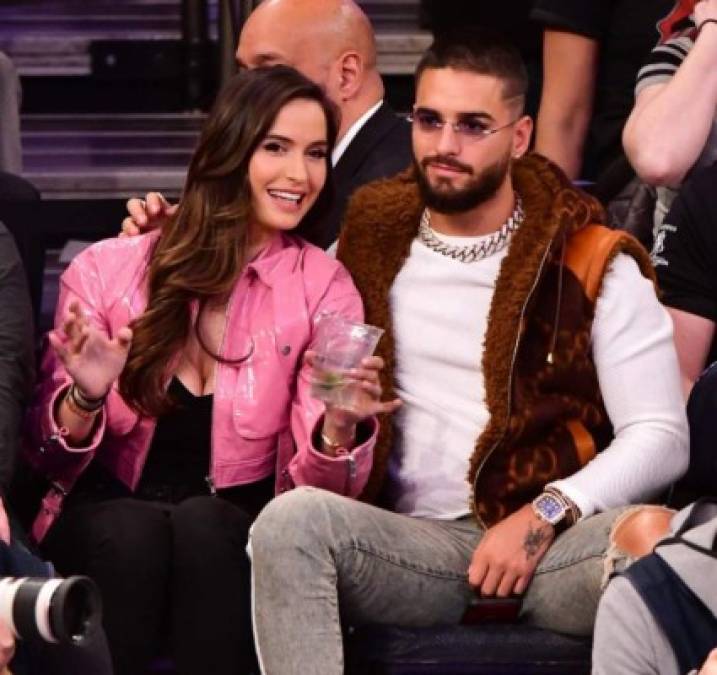 En septiembre de 2019 Natalia y Maluma se separaron en medio de rumores de infidelidad por parte de la modelo y DJ.