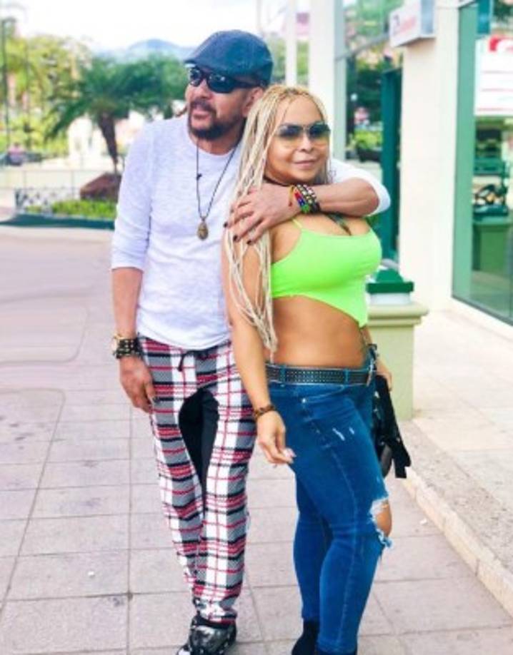 Con agenda llena el cantante no deja a su amada 'Yuri Yuri', quien se le ha visto acompañándolo en varios de sus eventos.