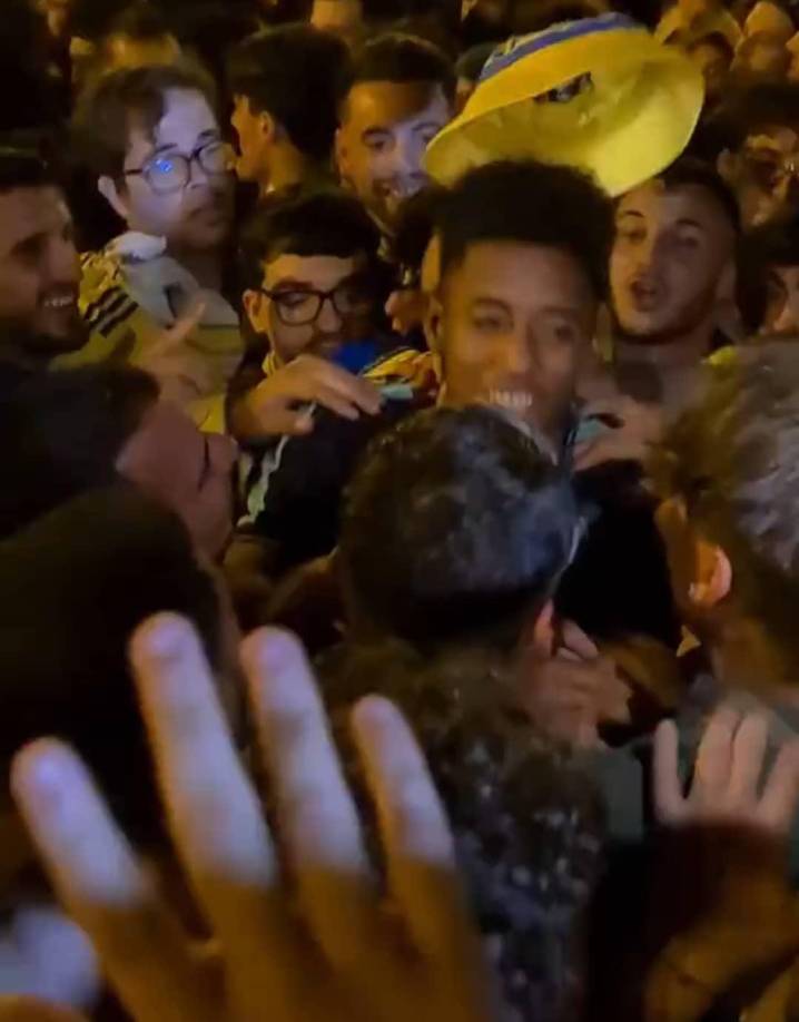 Ya con la jornada liguera finalizada en España, el Choco Lozano lleva tres campañas con el Cádiz, dos seguidas en la primera división. En esta ocasión firmó su mejor temporada en la máxima competencia. Fueron siete goles los que celebró el oriundo de Yoro, Yoro: sus víctimas fueron Alavés, Elche, Atlético de Madrid, Celta y Villarreal (3) y dio 4 asistencias de gol.