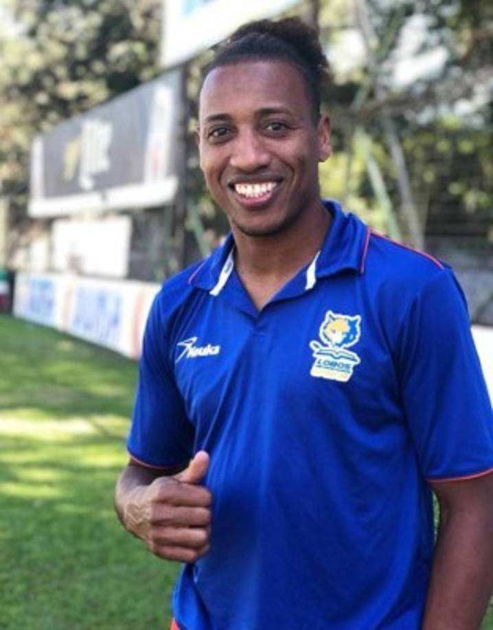 Ian Osorio: El mediocampista se le acabó su contrato con la UPN. De momento no sabe si seguirá con Los Lobos.