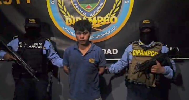 Capturan a Peso Pluma en Choloma; le hallaron fusil AR-15