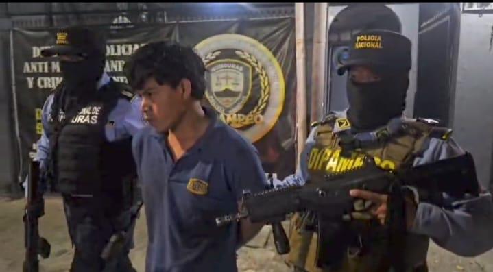 Capturan a Peso Pluma en Choloma; le hallaron fusil AR-15