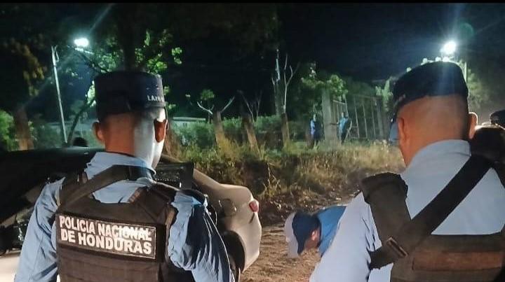 Taxista acepta carrera en SPS y aparece asesinada en Dos Caminos, Villanueva