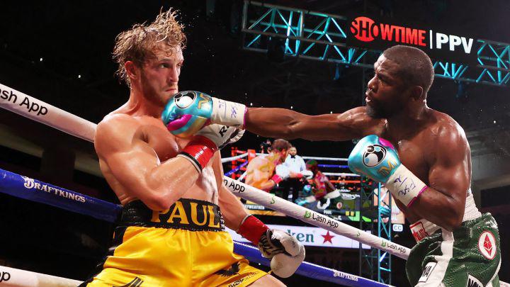 Floyd Mayweather y Logan Paul se enfrentaron en un combate de boxeo de exhibición que se llevó a cabo en junio del 2021.
