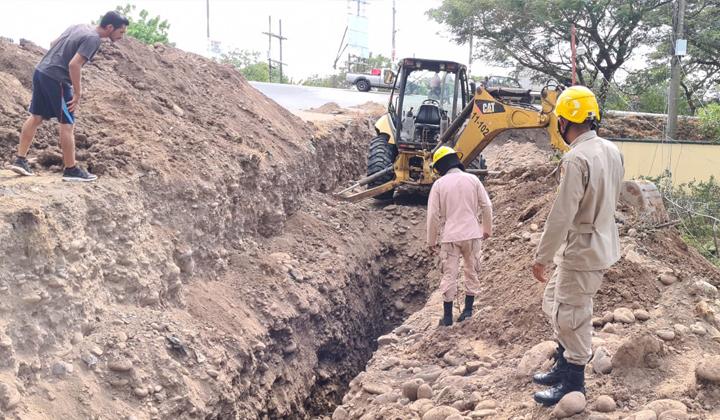 Mueren dos obreros soterrados cuando zanjeaban en Orocuina, Choluteca