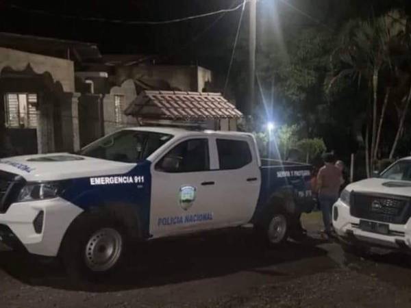 Los dueños de la vivienda le infirieron al menos tres disparos al ladrón; la Policía investiga el hecho.