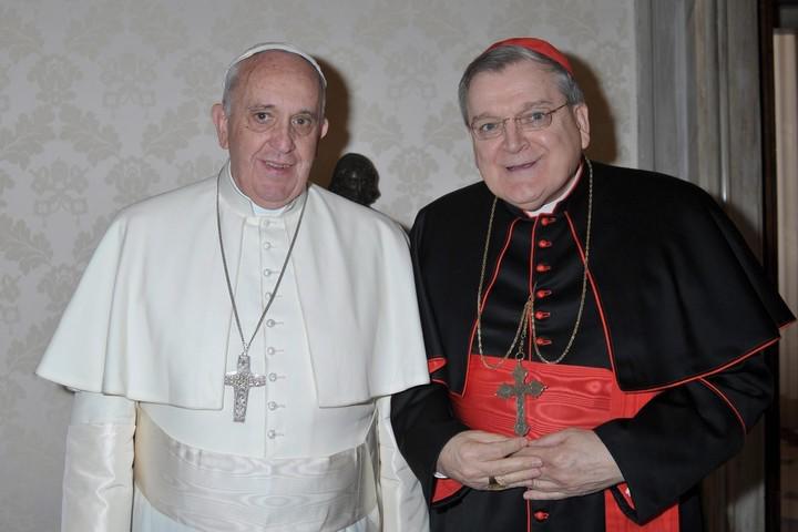 Raymond Burke, el cardenal ultraconservador entre los posibles sucesores de Francisco