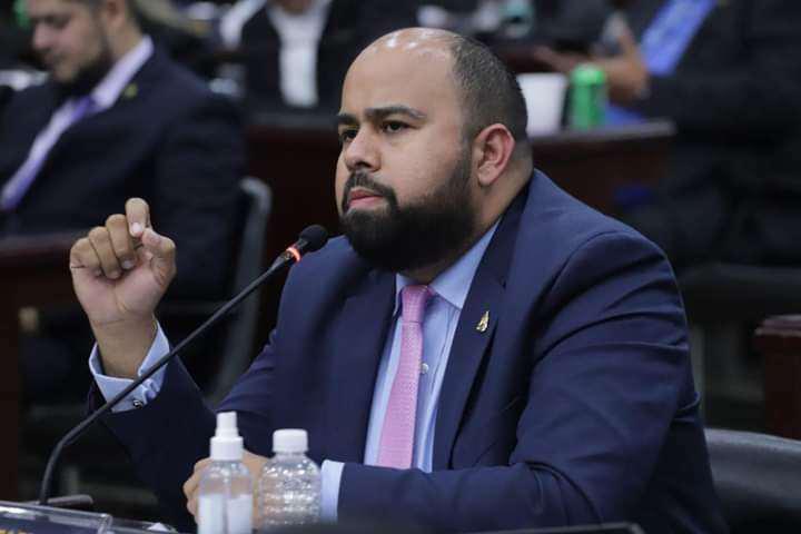 “Ley de escuchas” no contiene intervenciones telefónicas, dice Libre