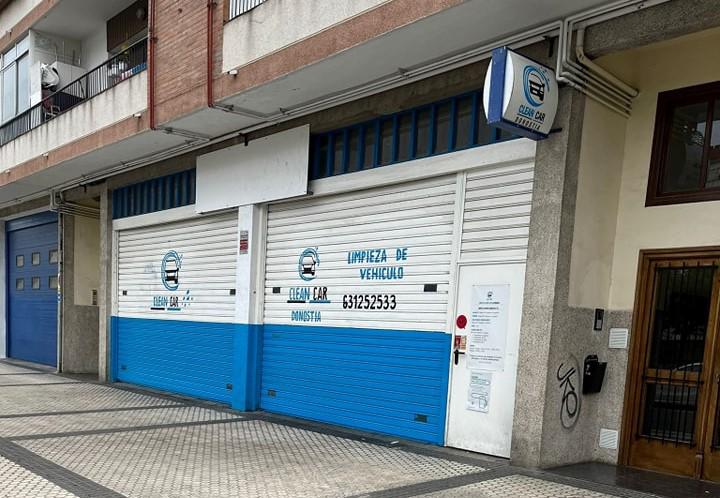 $!El hondureño Luis Pavón ya planea ampliar la cadena de servicios que ofrece en Clean Car.