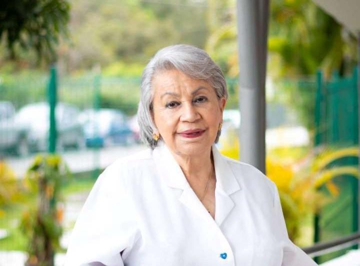 Mujeres enaltecen la ciencia y la medicina en Honduras