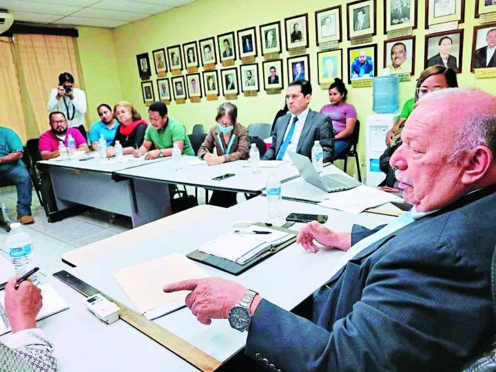 Nuevos acuerdos entre el INA y campesinos en conflicto agrario