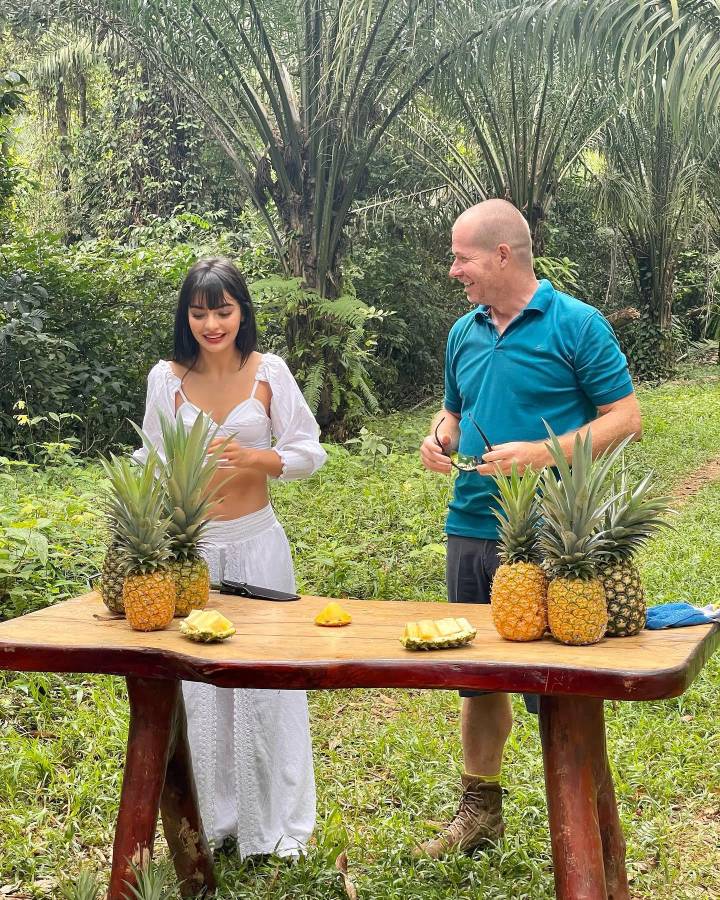 La actriz colombiana María José Vargas, estrella de la serie “La reina del flow” de Netflix, en un reto junto a Don Esteban.