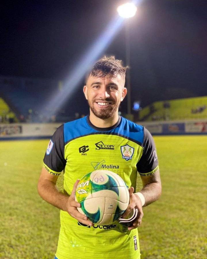 Agustín Auzmendi está liderando la tabla de goleadores del Torneo Apertura 2022 con 10 tantos.
