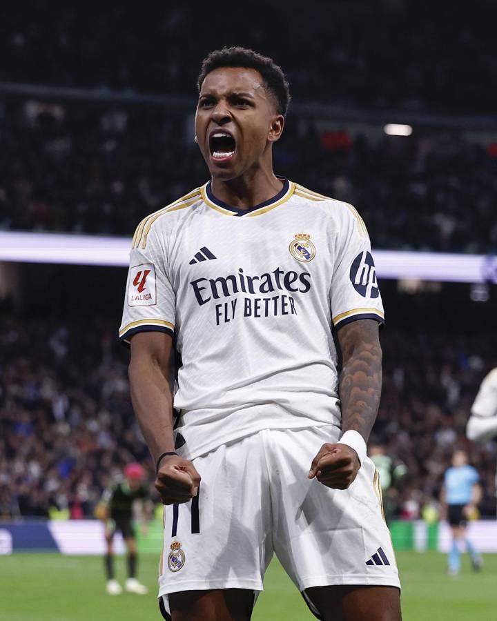 Rodrygo se reencontró con el gol y marcó un tremendo golazo.