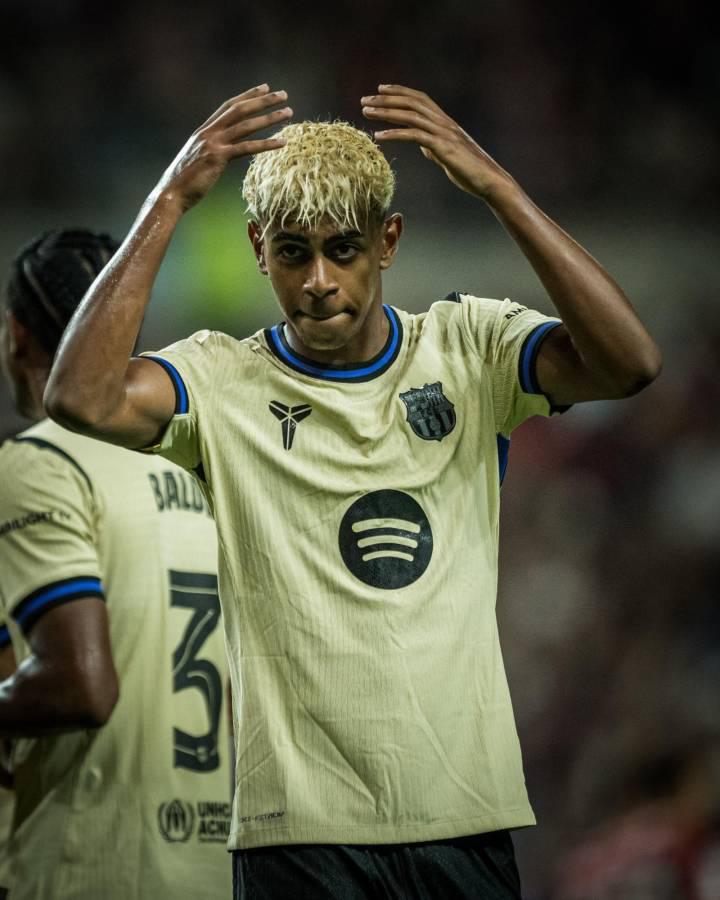 Lamine Yamal se proclama rey, dardo a Modric y exhibición del Barcelona