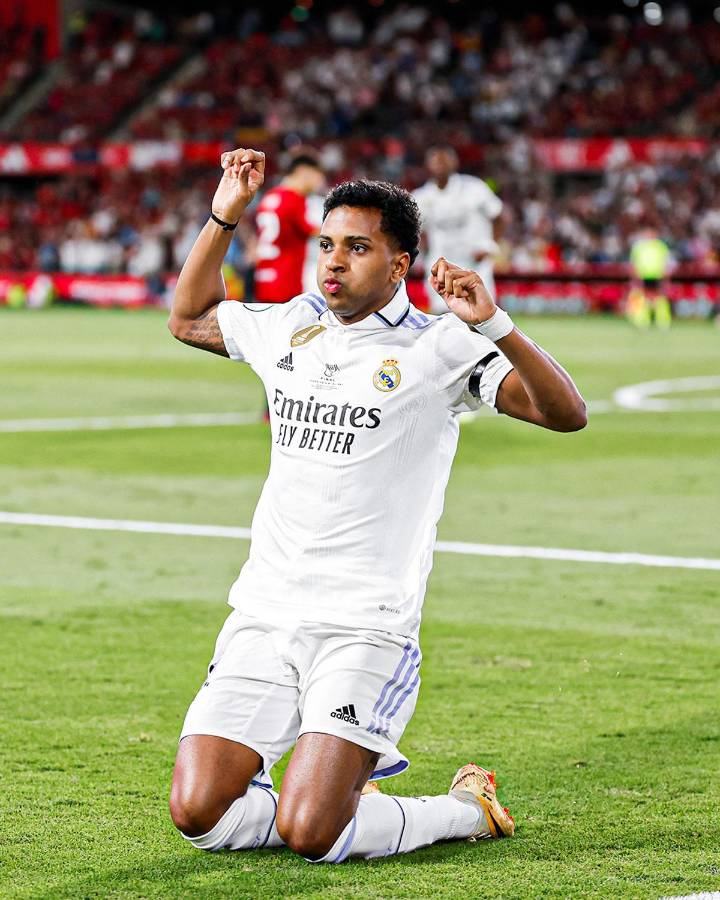 La celebración de Rodrygo tras su primer gol.