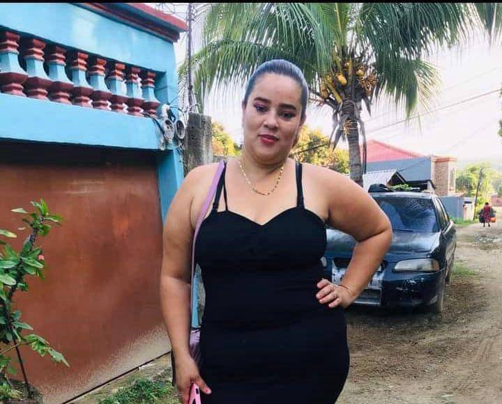 La fémina fue identificada con el nombre de Delmi Saraí García Arita, de 38 años de edad. 