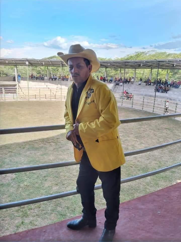 Muere El Roble Copaneco, reconocido intérprete de corridos, tras larga agonía
