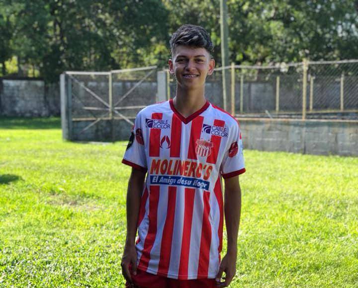 ”Descansa en paz Chelito”, puso el también seleccionado hondureño en Facebook tras conocerse que su amigo había fallecido de forma violenta.