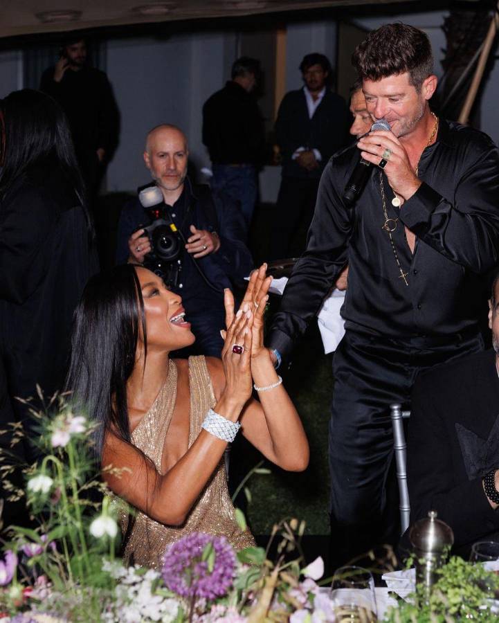 El cantante Robin Thicke