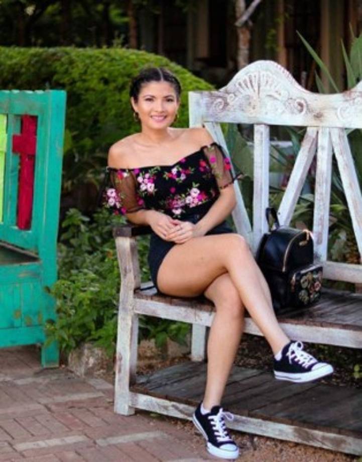 Bessy también plasma parte de su vida en los videos que comparte en su canal.