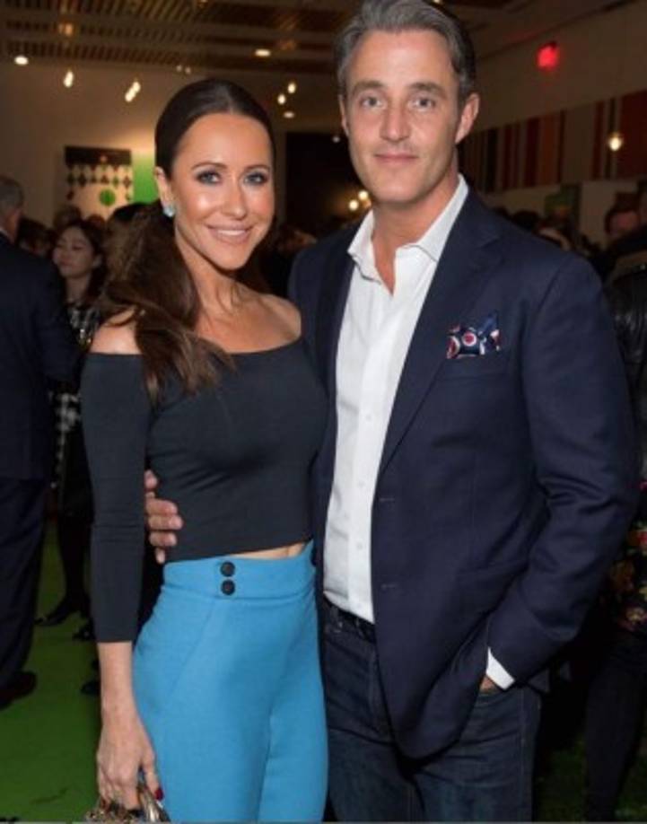 Nacida con el nombre de Jessica Brownstein, Mulroney se casó con el presentador de televisión Ben Mulroney, quien también es hijo de un exprimer ministro canadiense.