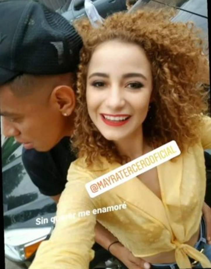 El portero Denov Torres ha sido el encargado de revelar mediante sus redes sociales que fue conquistado por la presentadora hondureña Mayra Tercero.