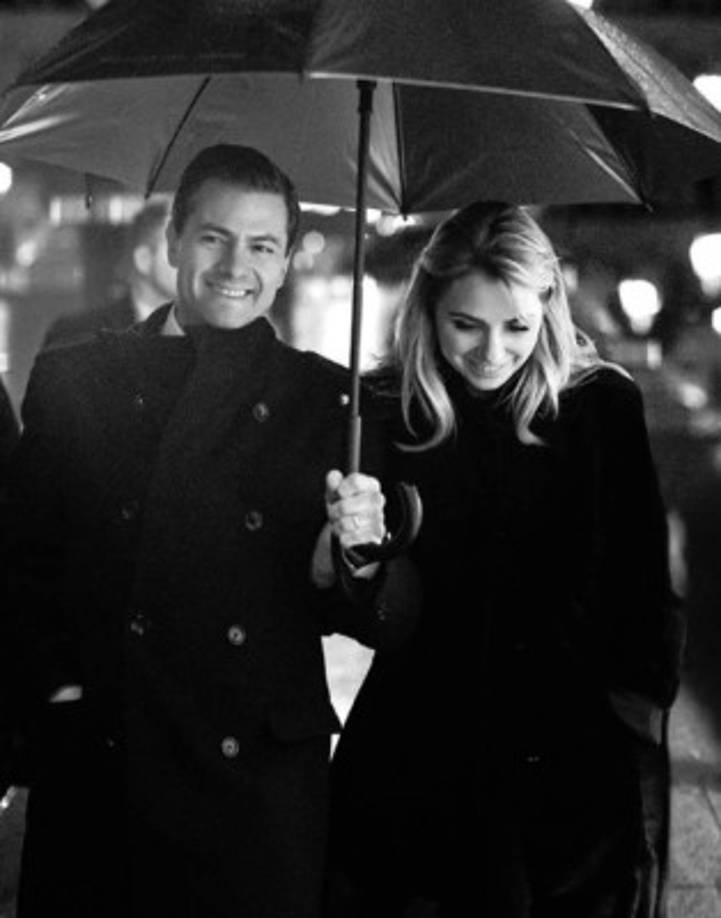 Varios periodistas no se han medido al afirmar que el matrimonio de Rivera y Peña Nieto fue una 'puesta en escena' durante las elecciones organizada por una 'televisora' local.