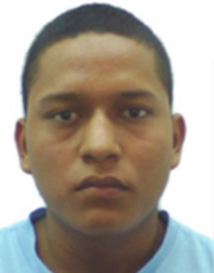 Nombre: Jesús Guillermo Serrano Alvarado<br/>Alias: Chungo<br/>Fecha de nacimiento: 10 de enero de 1999<br/>Lugar de origen: El Salvador<br/>Delito: Miembro de una organización terrorista (pandilla)<br/><br/>También es buscado en su país por los asesinatos de oficiales de la Policía Nacional Civil de El Salvador, que ocurrieron el 28 de agosto de 2016.