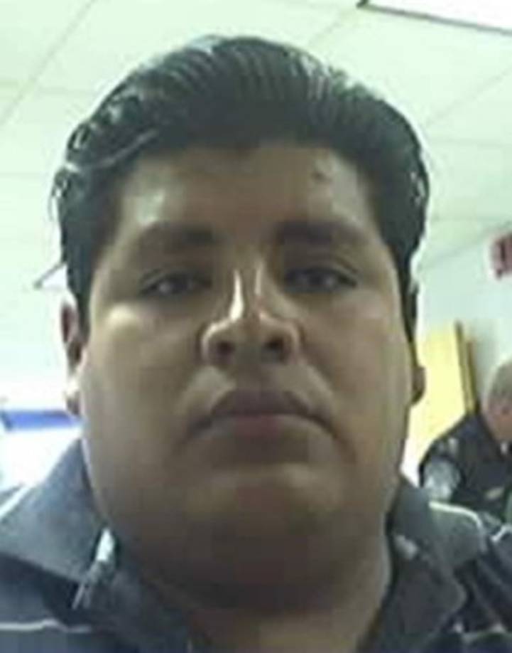 Nombre: Saúl Romero Rugerio<br/>Alias: No tiene<br/>Fecha de nacimiento: 1 de enero de 1979<br/>Lugar de origen: México<br/>Buscado por tráfico sexual de personas <br/><br/>Según los registros judiciales, a partir de 2006, Saúl conspiró con su hermano Miguel Ángel Romero-Rugerio y Christina Hernández-Suárez para llevar y contrabandear a mujeres jóvenes a Estados Unidos de México, alojarlas y luego obligarlas a trabajar en la prostitución.