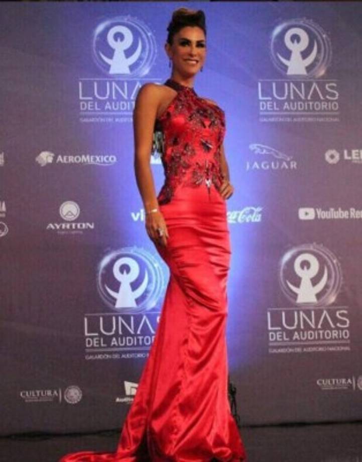 El ex del 'Bombón Asesino' atacó directo la integridad de ella: “Hay gente que la promueve, que la regentea, que le presenta a un tipo o a otro que tiene dinero para que le de ciertas cosas, a eso aquí y en China se le llama prostitución, el ceder a situaciones por un bien material”, reveló.