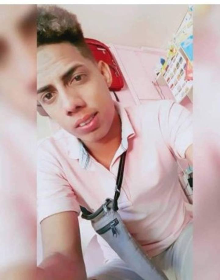 Jorge provenía de una familia de escasos recursos de Guanaja. 'La verdad es que en Honduras la vida es bien crítica para uno, bien crítica definitivamente. Uno busca trabajo y no encuentra. Estudia a veces para nada', afirmó Ixel(nombre no real), tío de Jorge.