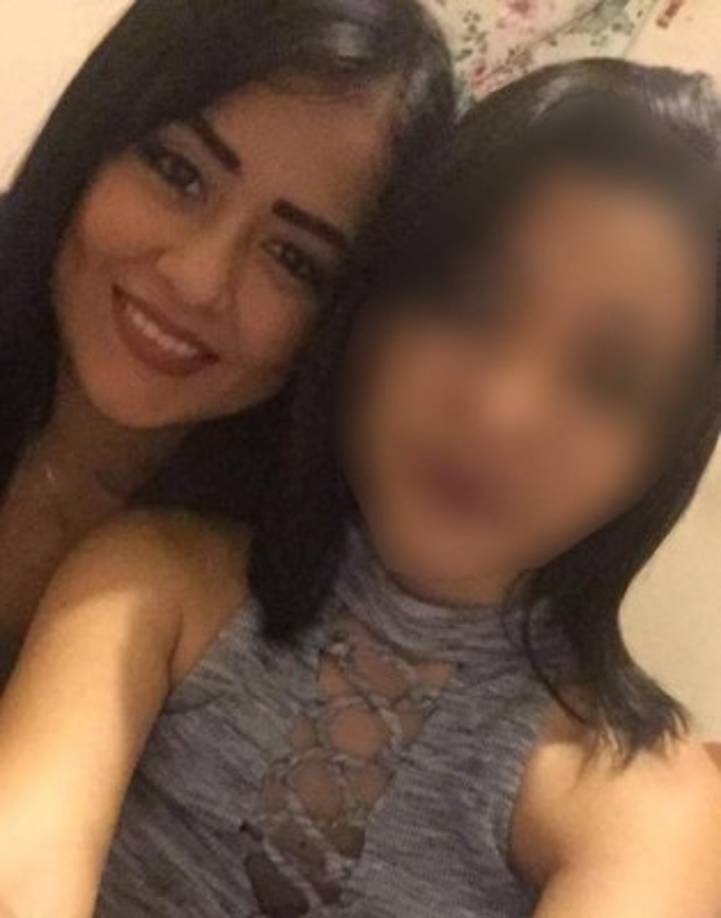 Yareny a su corta edad era madre de una niña de 5 años, misma que procreó con su esposo José.
