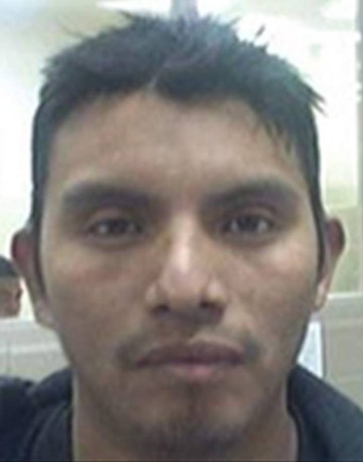 Nombre: Esteban Juárez Tomás<br/>Alias: Salvador Díaz Gómez, Víctor Ochoa y Edgar Estrada Gómez<br/>Fecha de nacimiento: 8 de septiembre de 1983<br/>Lugar de origen: Guatemala<br/>Delito: Ingreso ilegal a Estados Unidos y conducir vehículo bajo influencias.<br/><br/>Ha sido deportado de EEUU a Guatemala en tres ocasiones. Fue visto por última vez en Champaign, Illinois.