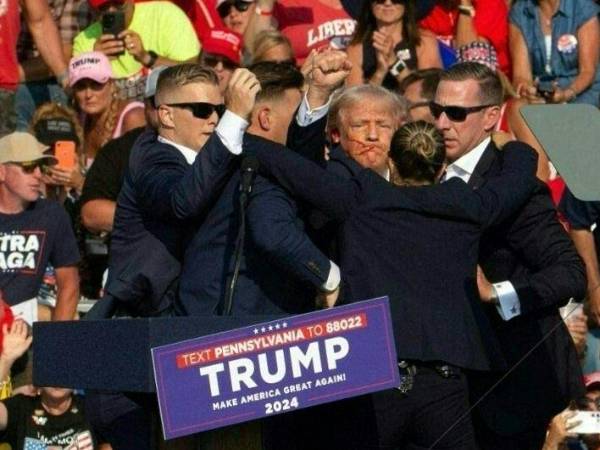 El ex presidente estadounidense Donald <b>Trump</b> afirmó que “fue Dios” quien evitó su muerte en un intento de asesinato durante un mitin de campaña en Pensilvania el sábado, y llamó a los estadounidenses a unirse. Esta es la cronología del atentado que pasará a la historia.