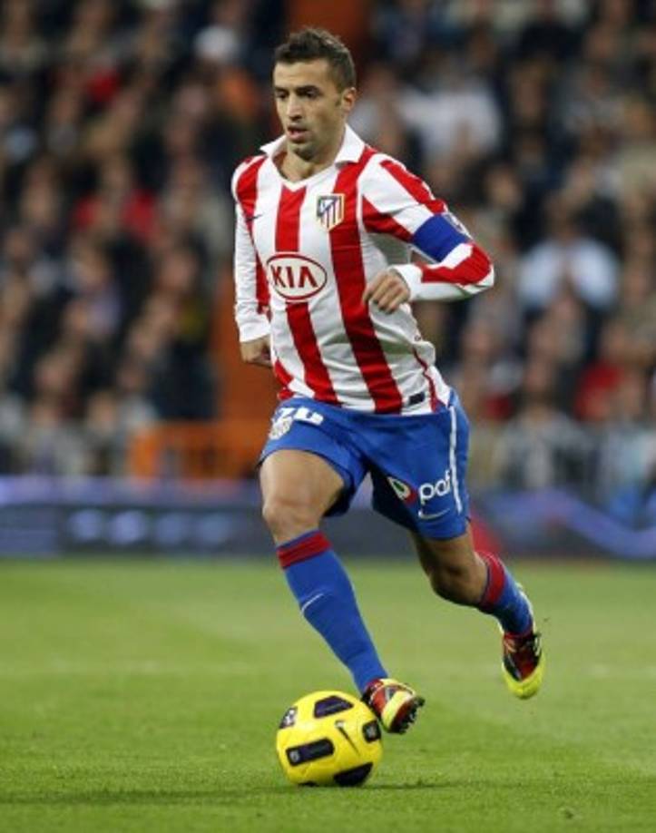 Simao Sabrosa volvió a la Liga Española, esta vez para vestir la camiseta del Atlético de Madrid, donde fue una de las principales figuras desde su llegada. Su último equipo antes de retirarse fue el NorthEast United de la India.