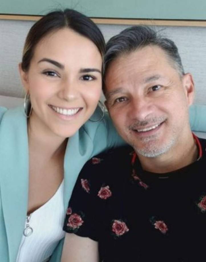 Desde hace un par de años ha seguido los pasos de su padre, y se ha convertido en un ejemplo para muchos cristianos.