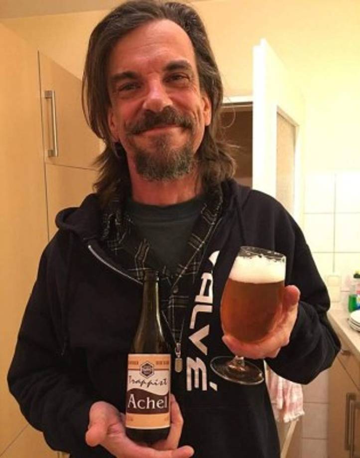 El estadounidense Kurt Cochran, 54, que se encontraba en un tour turístico en Londres es la cuarta víctima del atacante.