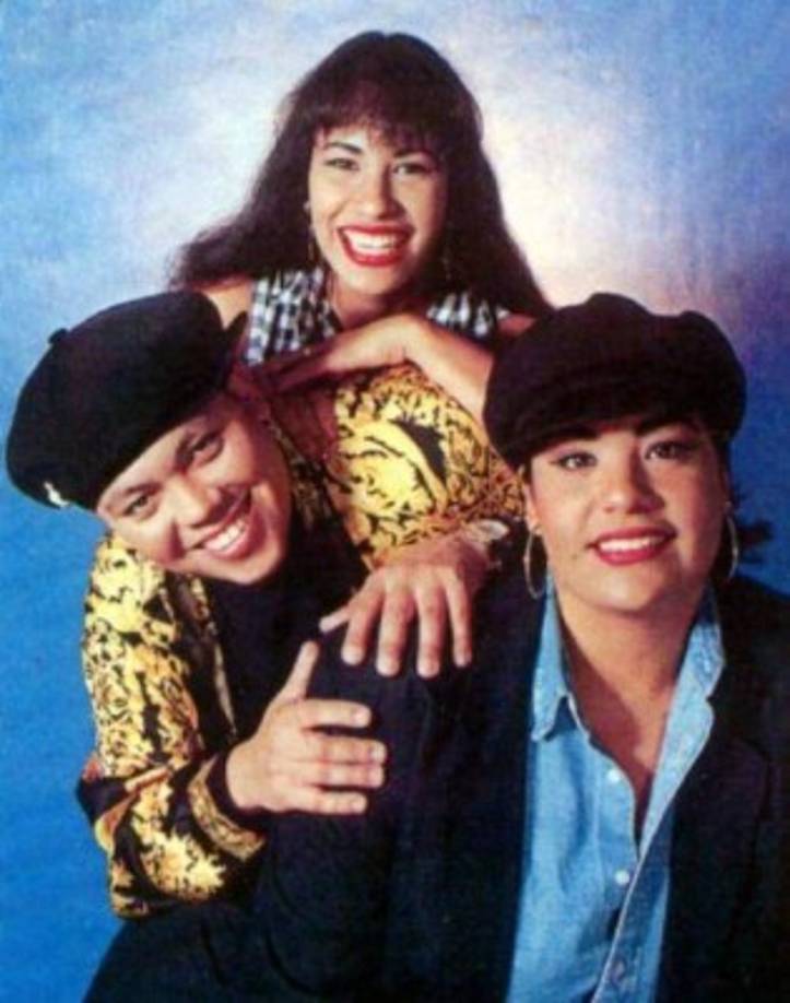 Cuando Selena Quintanilla alcanzaba la fama con la agrupación “Selena y los Dinos”, su hermana Suzette sufría detrás de su éxito por el sobrepeso.<br/><br/>