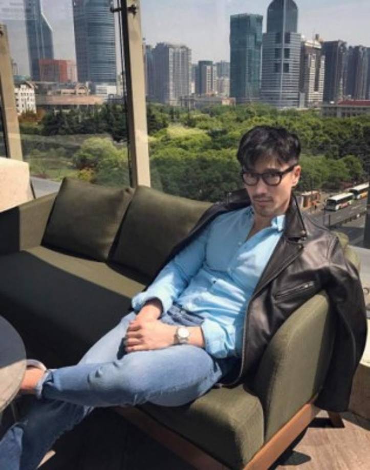 El fotógrafo tiene más de 160,000 seguidores en su cuenta de Instagram.