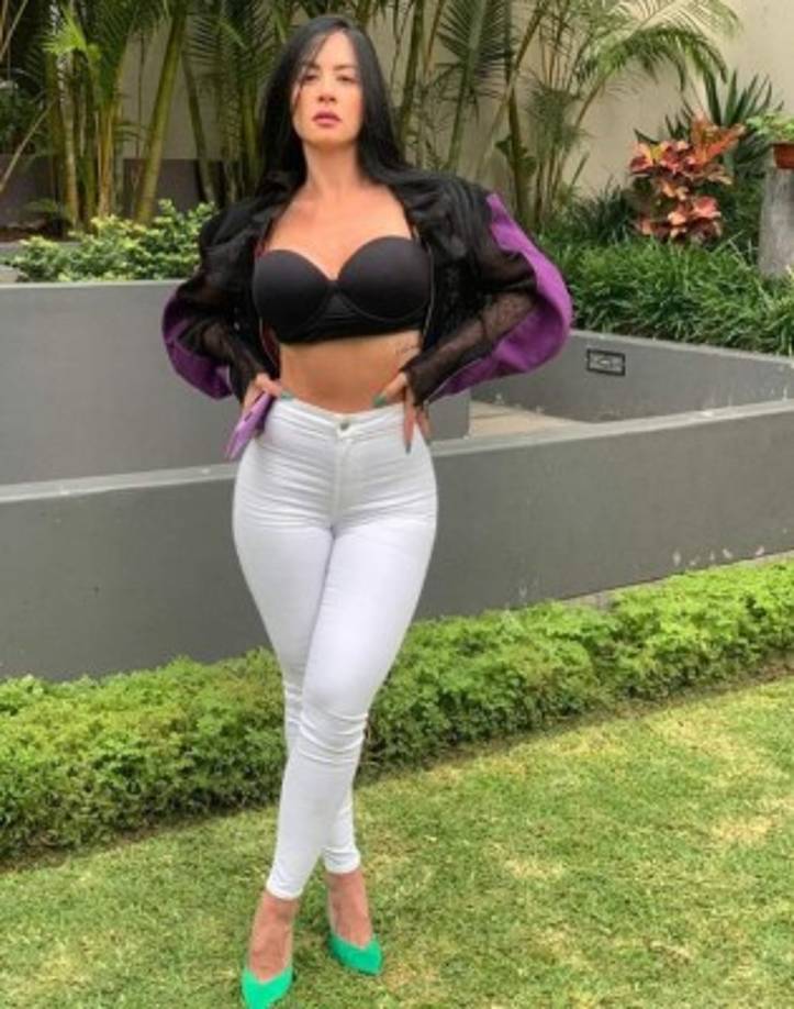 En entrevista telefónica desde Medellín, Colombia, Canales declaró a Reforma (México) que no es una delincuente como estar prohibida en su país.<br/><br/>'¿Qué delito yo cometí para obtener una prohibición de 200 años? Si yo cometí un delito, yo misma me entrego a Venezuela. Si hice algo, yo me regreso', afirmó.<br/>