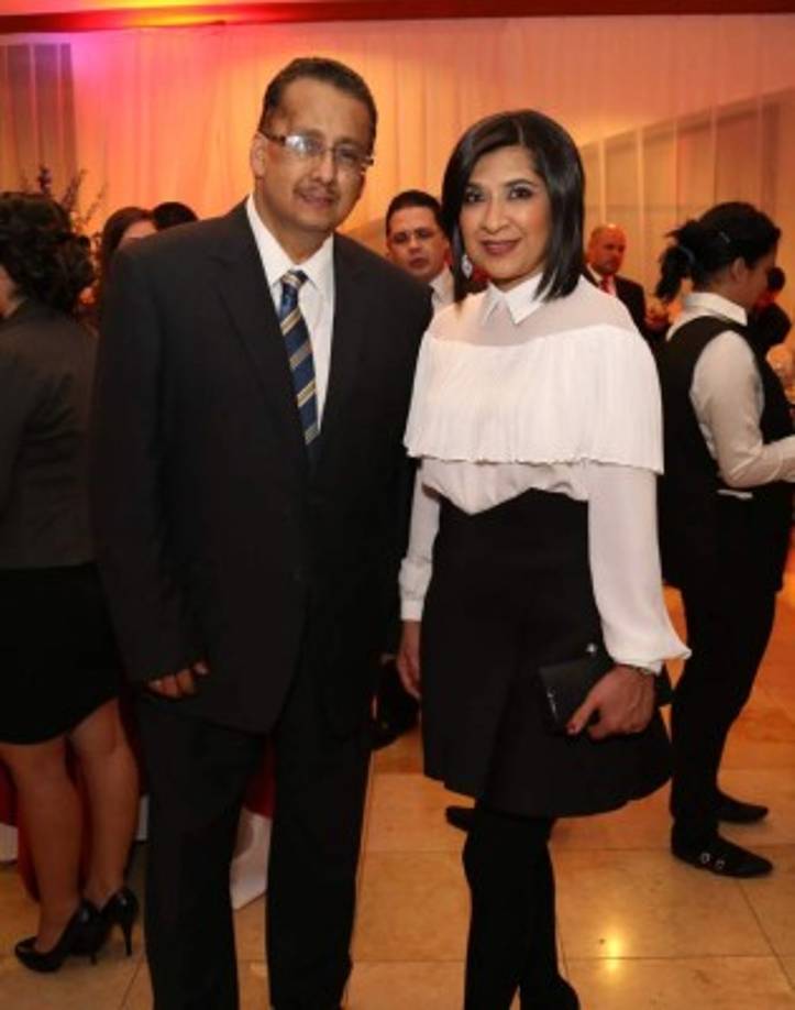 Santiago Herrera y Martha Romero.