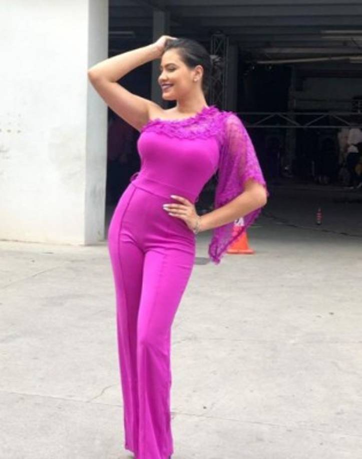 En su cuenta de Instagram, Alejandra Rubio está casi a nada de alcanzar medio millón de seguidores. Sus fotos reciben miles de likes y comentarios.