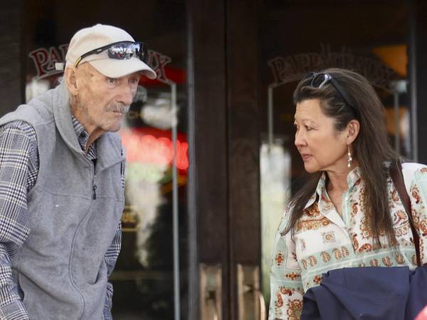 Gene Hackman y su esposa Betsy Arakawa en una foto de archivo.