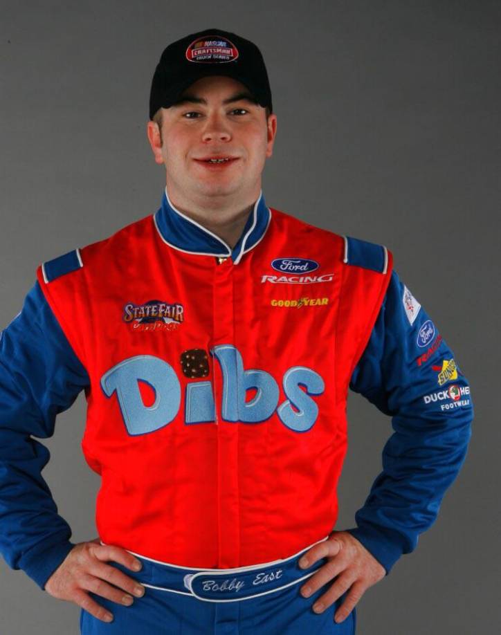 Bobby East participó en diferentes categorías de NASCAR entre 2005 y 2008 y en la Camping World Series Truck consiguió una pole position. Fue asesinado por un vagabundo en una gasolinera. 
