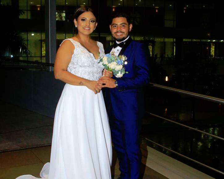 Danny Ríos y Deibys Mancía se unen en feliz matrimonio