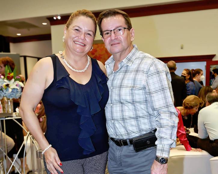 Cecilia y Rubén Wolozny