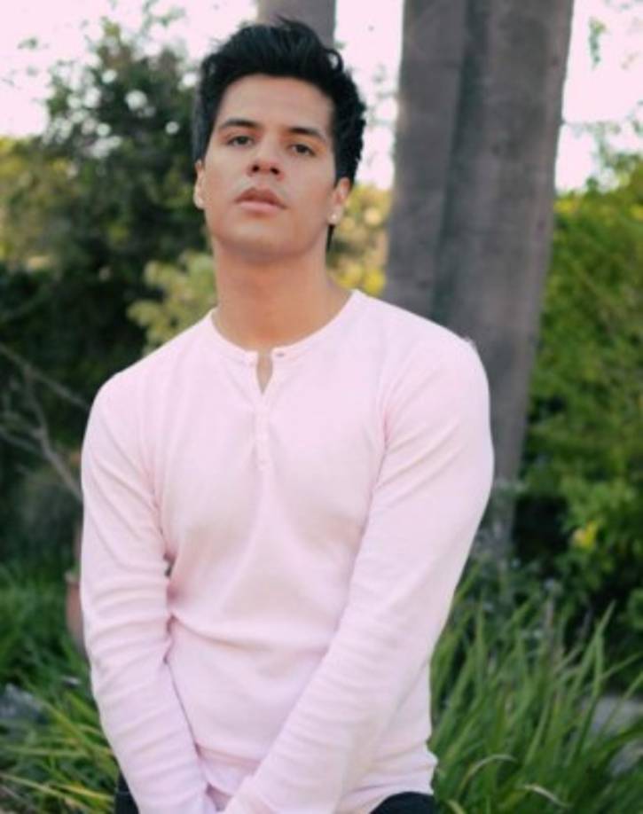 Luis Alberto se mudó a Los Angeles para avanzar en su carrera en el mundo de la música.