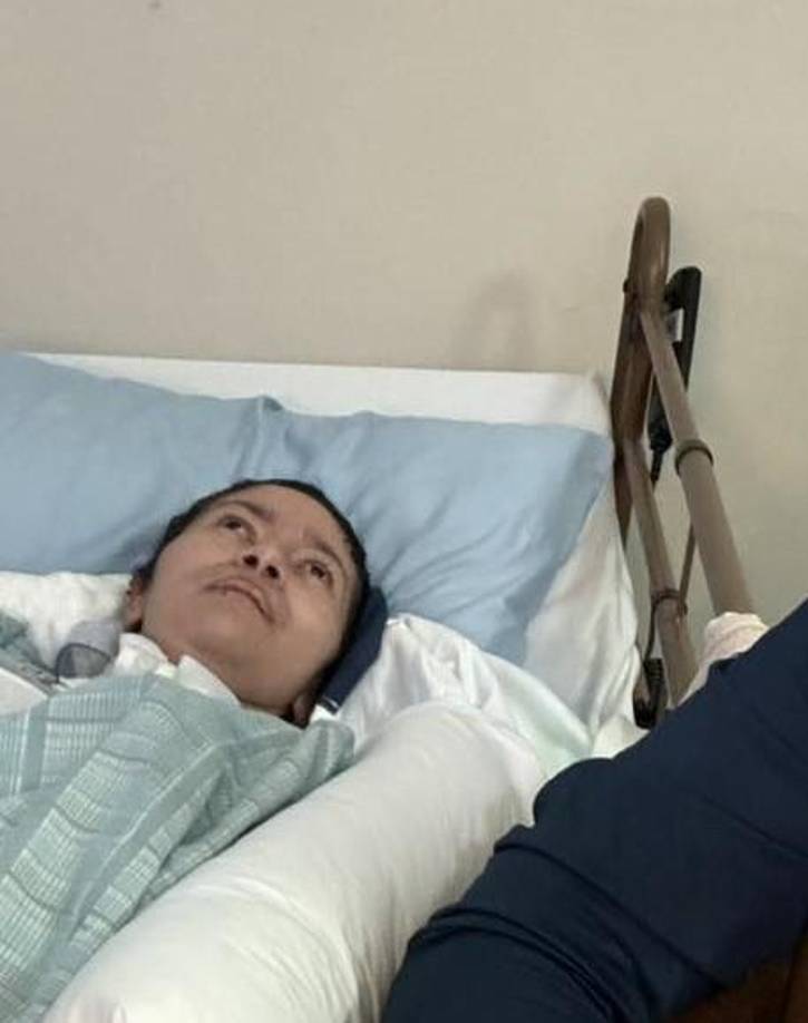 Sin embargo, este hombre, en un presunto ataque de celos, le propinó una golpiza, que la dejó postrada en cama y en estado vegetativo. 