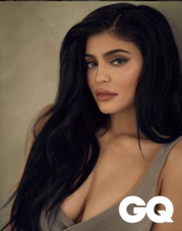 Las fotografías aparecerán en las versiones mexicana y alemana de la revista, a las cuales la joven empresaria etiquetó.<br/>